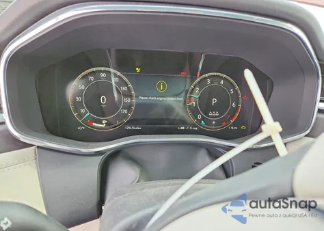 2024 Jaguar F-Pace R-Dynamic S z USA, uszkodzony, nr VIN SADCT2FU8RA722645